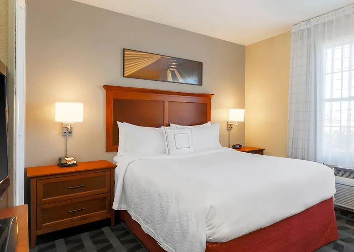 Hotel Towneplace By Marriott